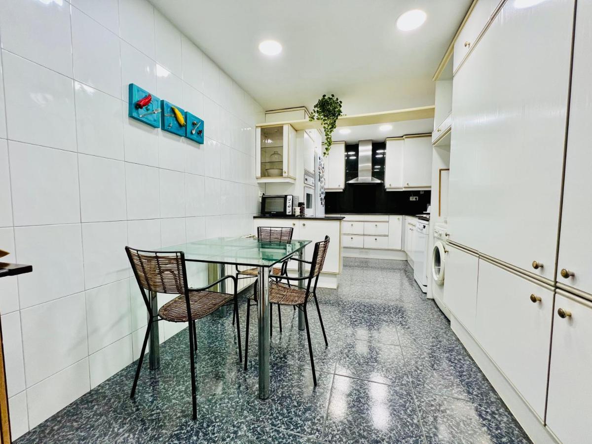 Your Second Home In Barcelona With Private Room And Private Bathroom Close To Montjuic, Pl Espana, La Rambla, Ferry Port Εξωτερικό φωτογραφία