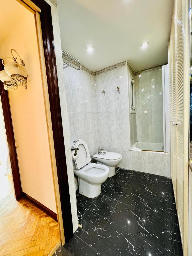 Your Second Home In Barcelona With Private Room And Private Bathroom Close To Montjuic, Pl Espana, La Rambla, Ferry Port Εξωτερικό φωτογραφία
